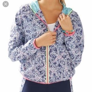 Lilly packable wind breaker NWT